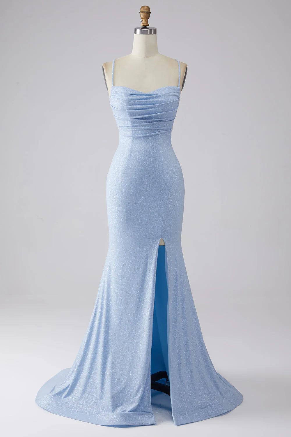 Vestido de fiesta azul claro de sirena brillante con abertura